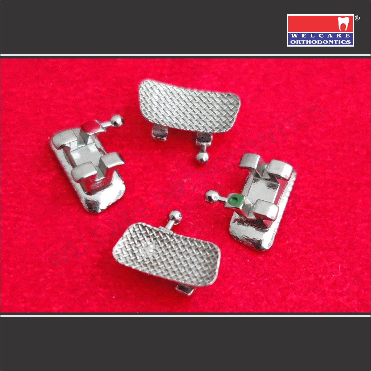 BONDABLE MOLAR BRACKET WITH HOOK - SLR