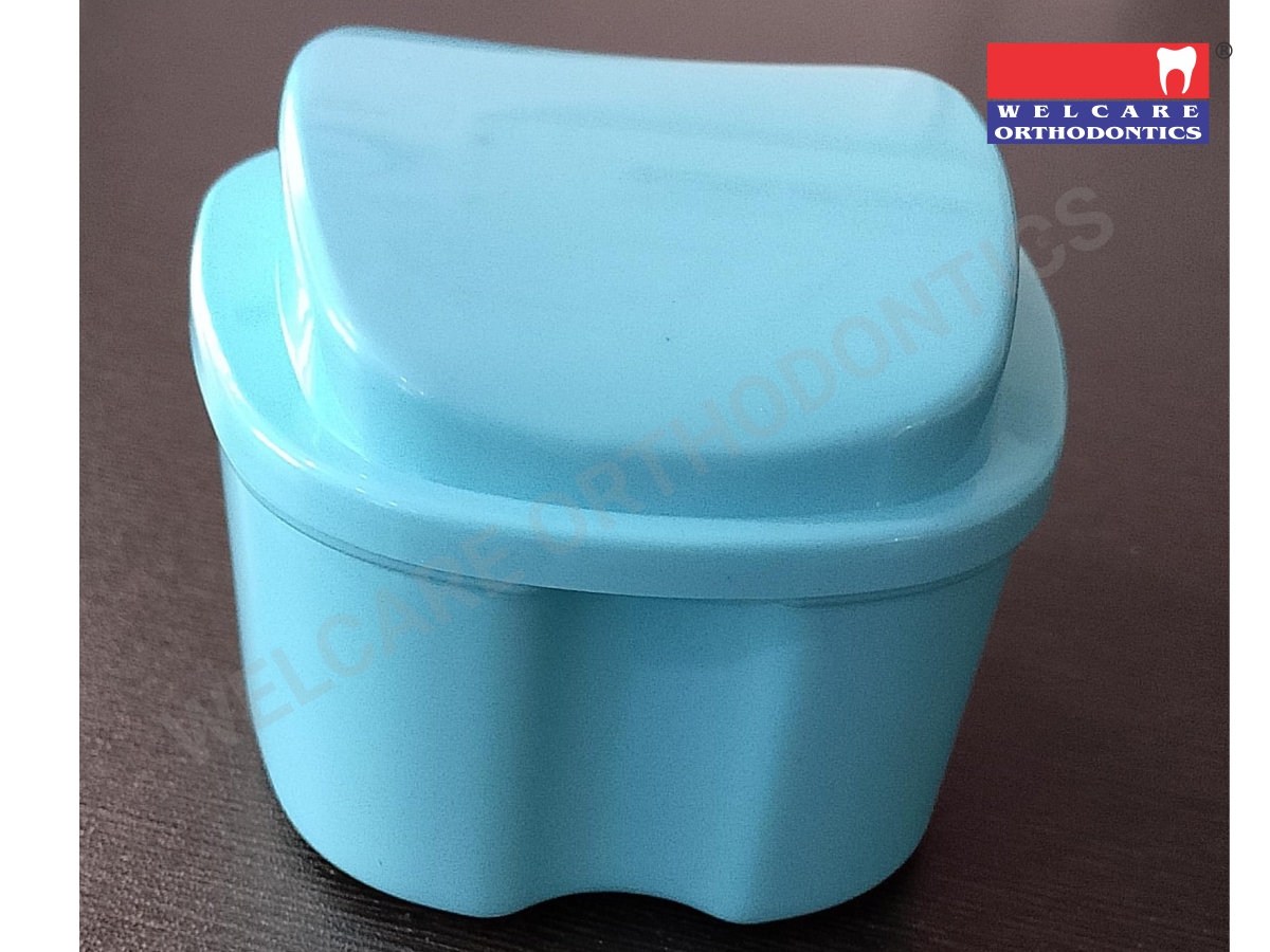 DENTURE BOX